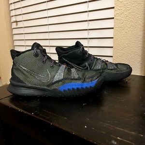 Nike Kyrie 7 ‘Grind’ Sneaker